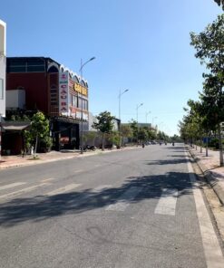 Cho thuê 221,51m2 lô góc 2 mặt tiền Cao Bá Quát K1