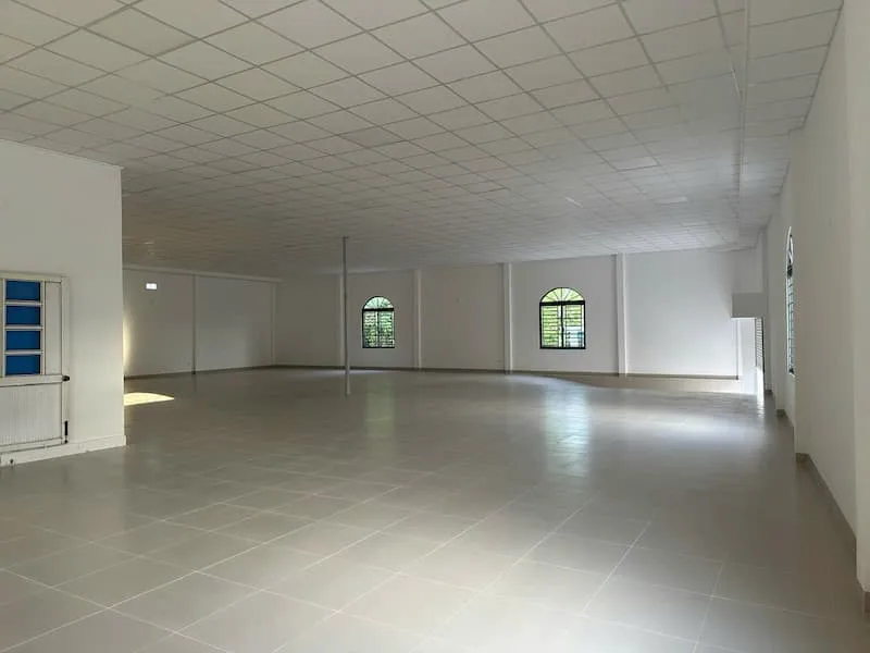 Cho thuê mặt bằng 980m2 ngay ngã 3 Long Bình Phan Rang - Ảnh 5