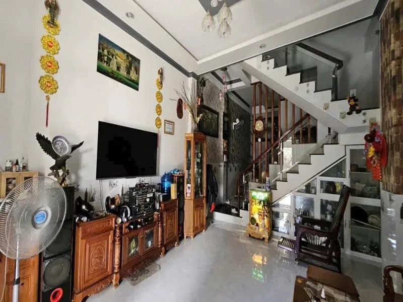 Bán nhà 3 tầng gần KS Phan Rang khu K1 giá chỉ 3,2 tỷ - Ảnh 4