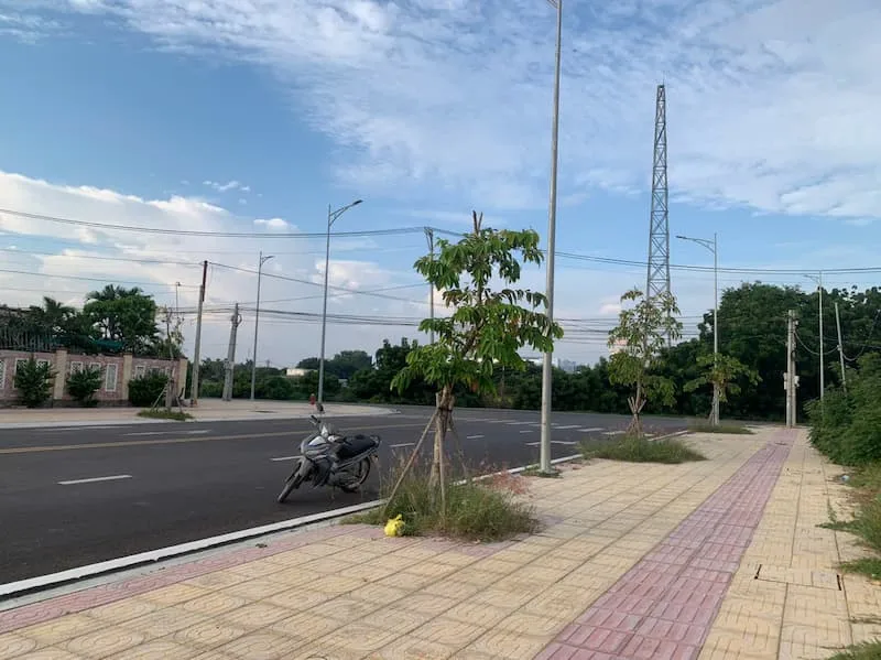 BÁN GẤP LÔ ĐẤT 100M² ODT KHU TĐC MỸ ĐÔNG VỊ TRÍ GIAO THOA PHAN RANG & KHÁNH HÒA - Ảnh 5