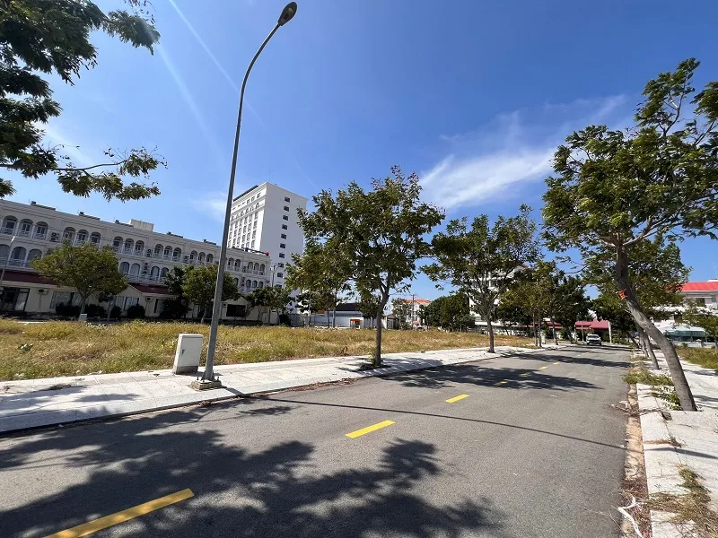 Chính chủ cần ra gấp lô đất biển Bình Sơn 93,76m2 giá chỉ 32tr/m2 - Ảnh 4