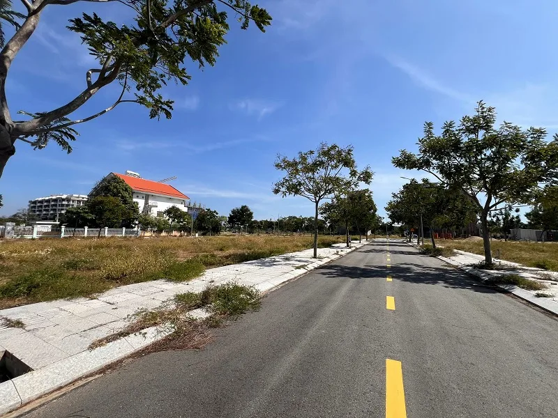 Chính chủ cần ra gấp lô đất biển Bình Sơn 93,76m2 giá chỉ 32tr/m2 - Ảnh 5