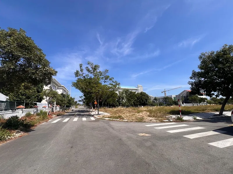 Chính chủ cần ra gấp lô đất biển Bình Sơn 93,76m2 giá chỉ 32tr/m2 - Ảnh 7