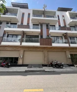 Alternative view of Chuyển nhượng nhà 4 tầng mặt tiền Trần Quang Diệu K1 chỉ 5,x tỷ