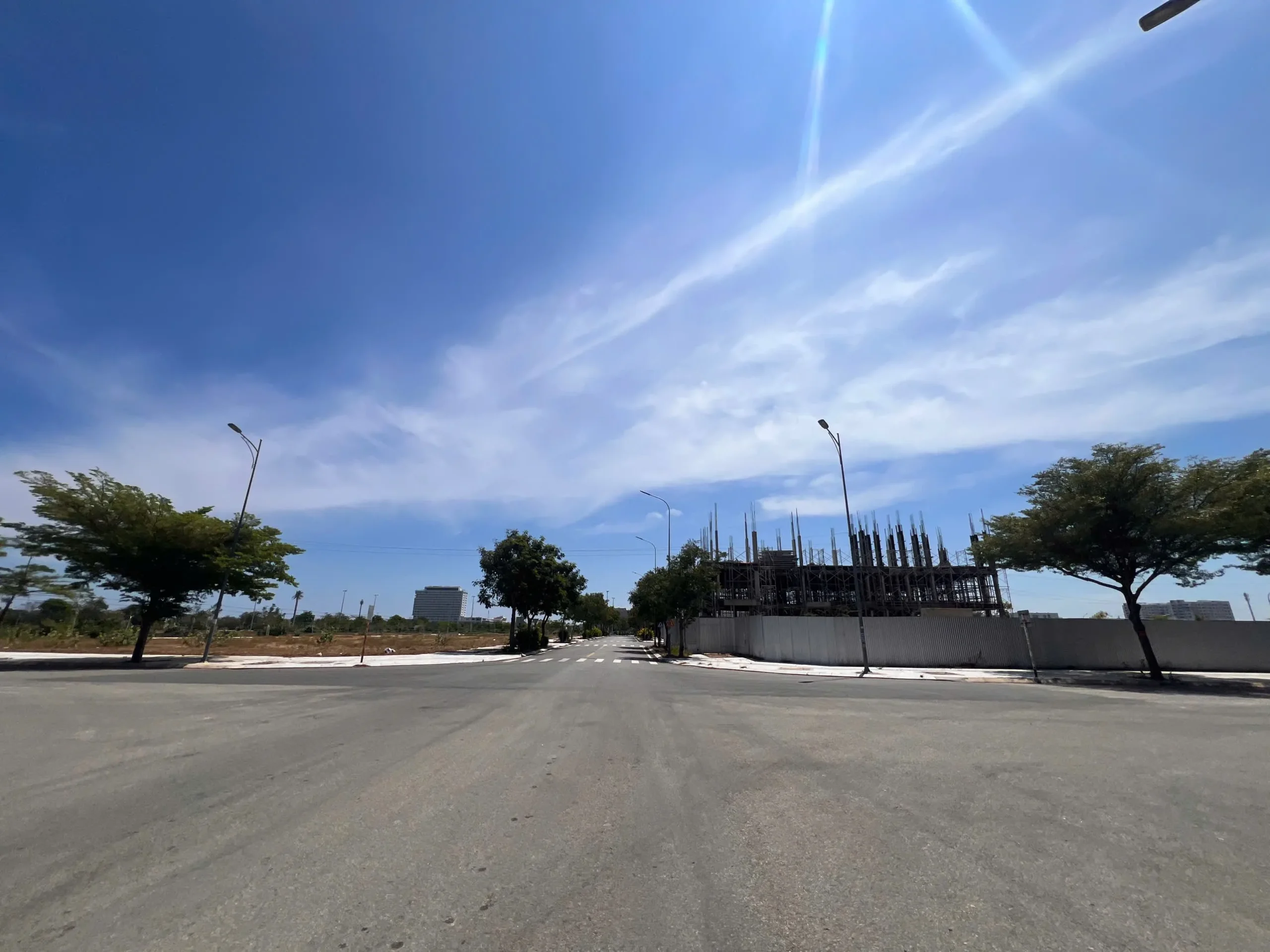 Ngộp Bank cần ra gấp 2 lô đất biển Bình Sơn K2 đường 20m - Ảnh 4